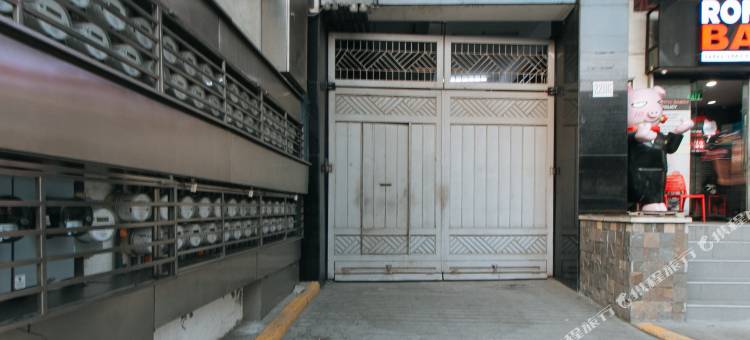 红多兹Plus@凯真套房酒店塔夫特大道(RedDoorz Plus @ Kaizen Suites Taft Avenue)图片