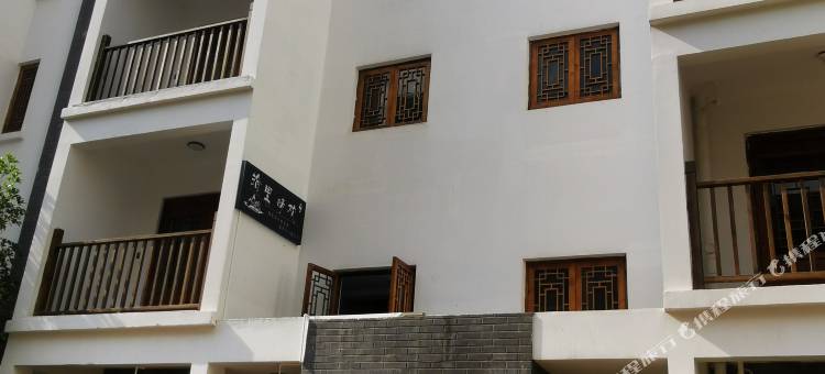 抚仙湖拾里晴欢客栈(广龙小镇店)图片