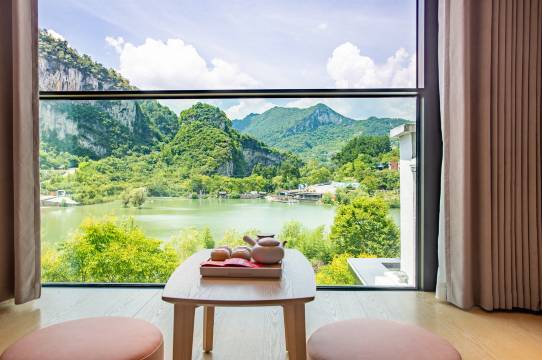 梅花鹿庄园酒店图片