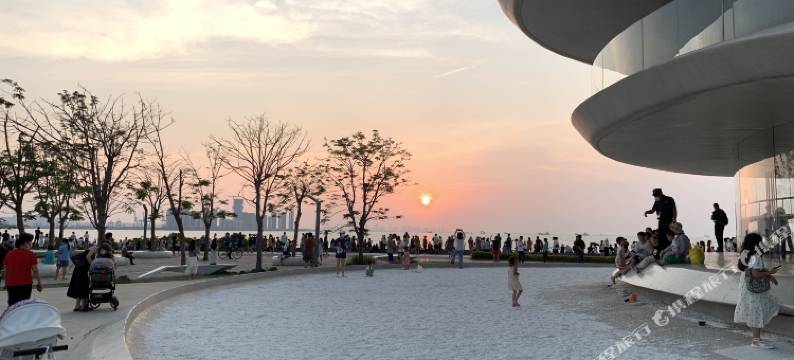 海口外滩公寓(云洞图书馆骑楼老街店)图片