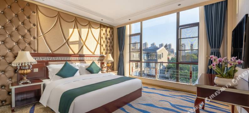 弥勒湖景·柏漫酒店图片