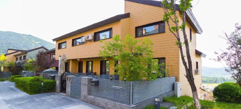 万科松花湖来去别墅图片