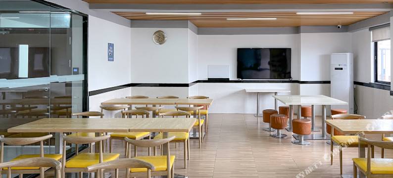 深圳澜寓国际公寓(观澜富士康章阁店)图片