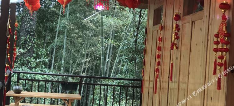 榕江竹霖间客栈(大利侗寨店)图片