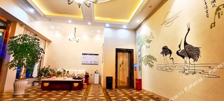 轻雅酒店(曲靖南城门广场店)图片