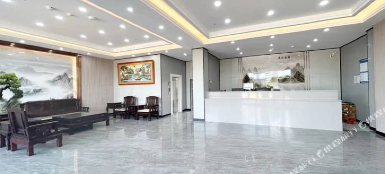 俊威酒店(北海铁山港区店)图片