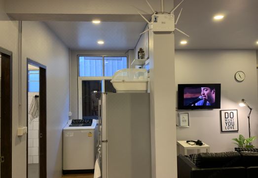 Mini-ME Home - Cozy Entire House in Old CityHotel Overview