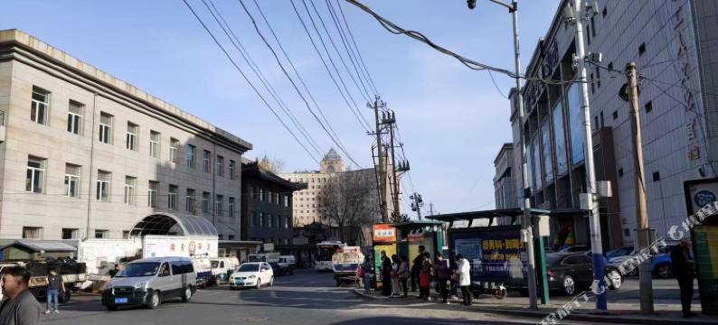 佰时快捷酒店(重庆路人民广场地铁站店)图片