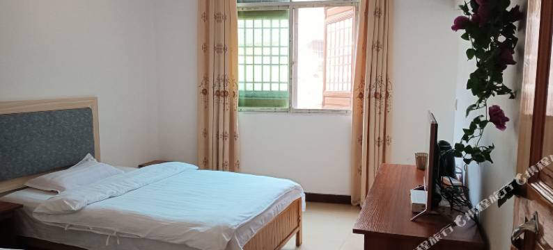 广南大榕树下民宿图片