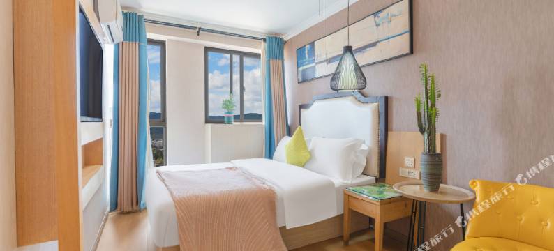 喜漫精品酒店(昆明火车站北广场环城南路地铁站店)图片