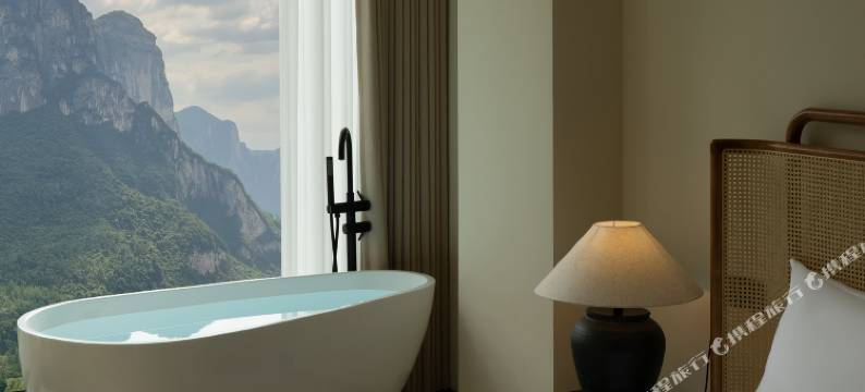 十二墅·望山景观民宿(恩施大峡谷店)图片