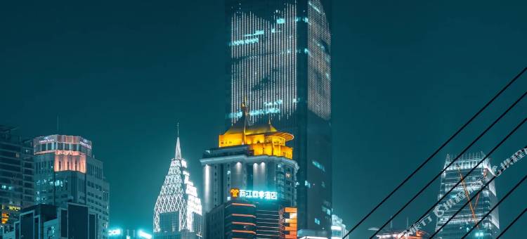悦途假日公寓(重庆解放碑洪崖洞店)图片