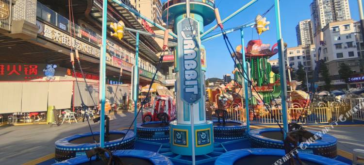 一毛美居影院式酒店公寓(遵义吾悦广场店)图片