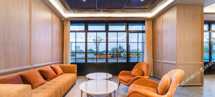 桔子酒店(佛山乐从罗浮宫家具城店)图片