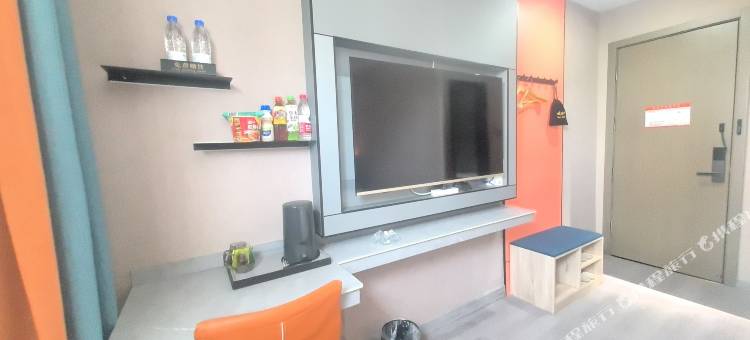 嘉年华酒店(莘县中心希望小学店)图片