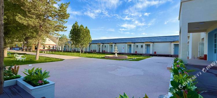 伊宁县阿索乌度假庄园图片