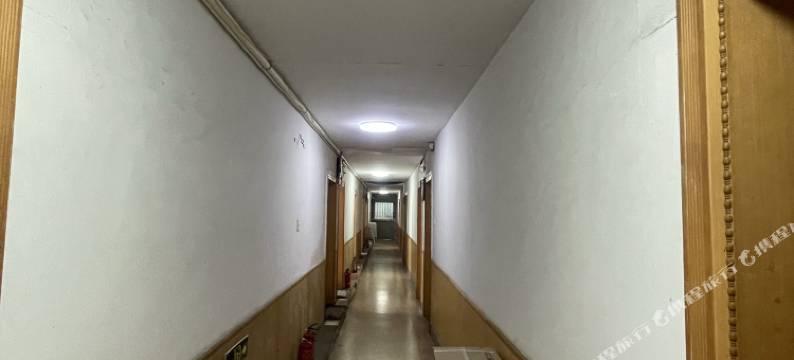 钢城宾馆(解放路店)图片