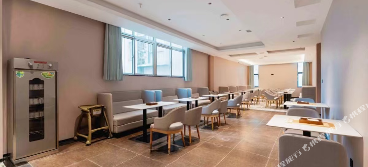 怡致酒店(长沙万家丽广场马王堆地铁站店)图片