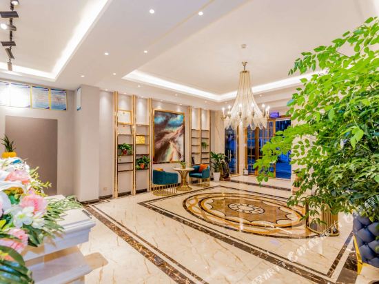 安顺天爱酒店_地址:开发区多彩万象旅游城