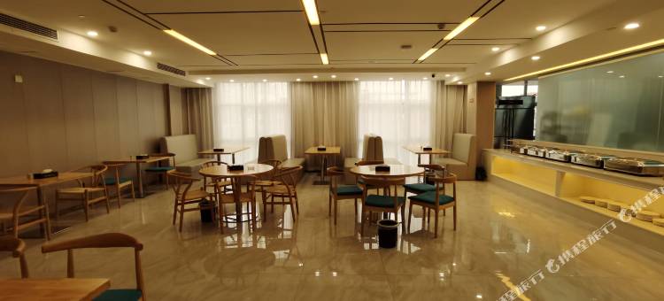 格林东方酒店(许昌长葛义乌城火车站店)图片