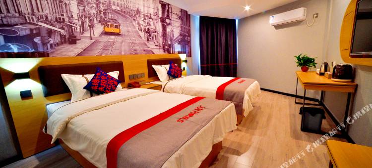 骏怡连锁酒店(溆浦步行街店)图片