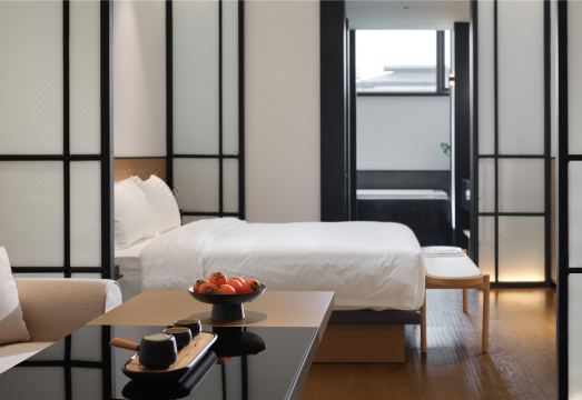 SFEEL设计师酒店（成都杜甫草堂店）外景图