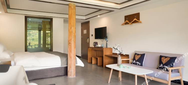 西江千户苗寨嘎诺轻奢度假民宿图片