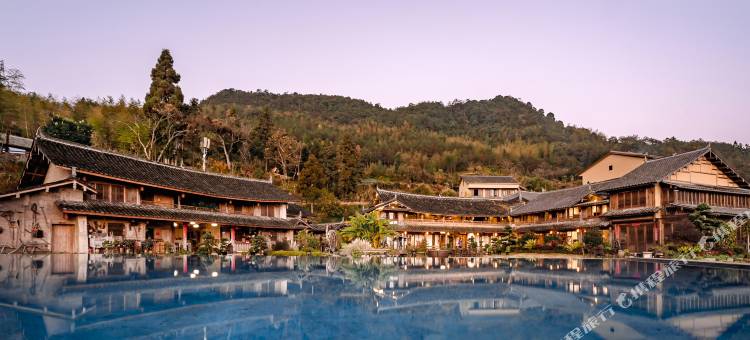 泰顺筱村公社·伴山云居图片