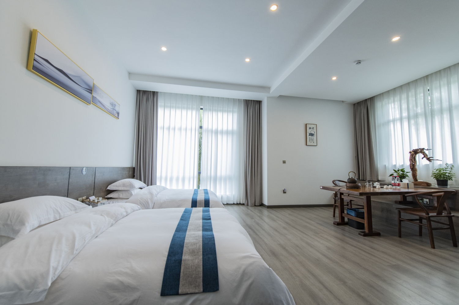 PANAN TONGLU HOTEL Hotel Overview