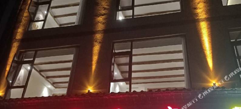 抚仙湖弈岸民宿图片