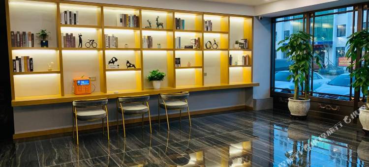 鄂伦春旗悦思尚精品酒店图片