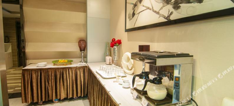 武汉美辰悦尚精品酒店(徐东杨园铁四院地铁站店)图片