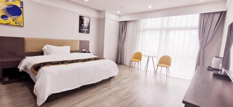 派柏·云酒店(怀宁巴比商务中心店)