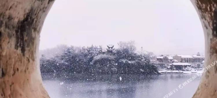 花筑·桃花潭木羽精品民宿(桃花潭风景区店)图片