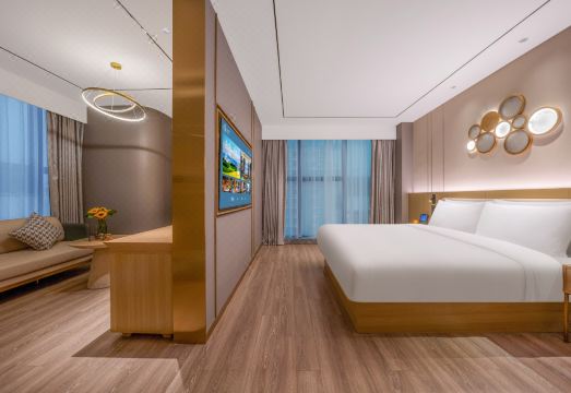 Orange Hotel (Shenzhen North Railway Station)Hotel Overview