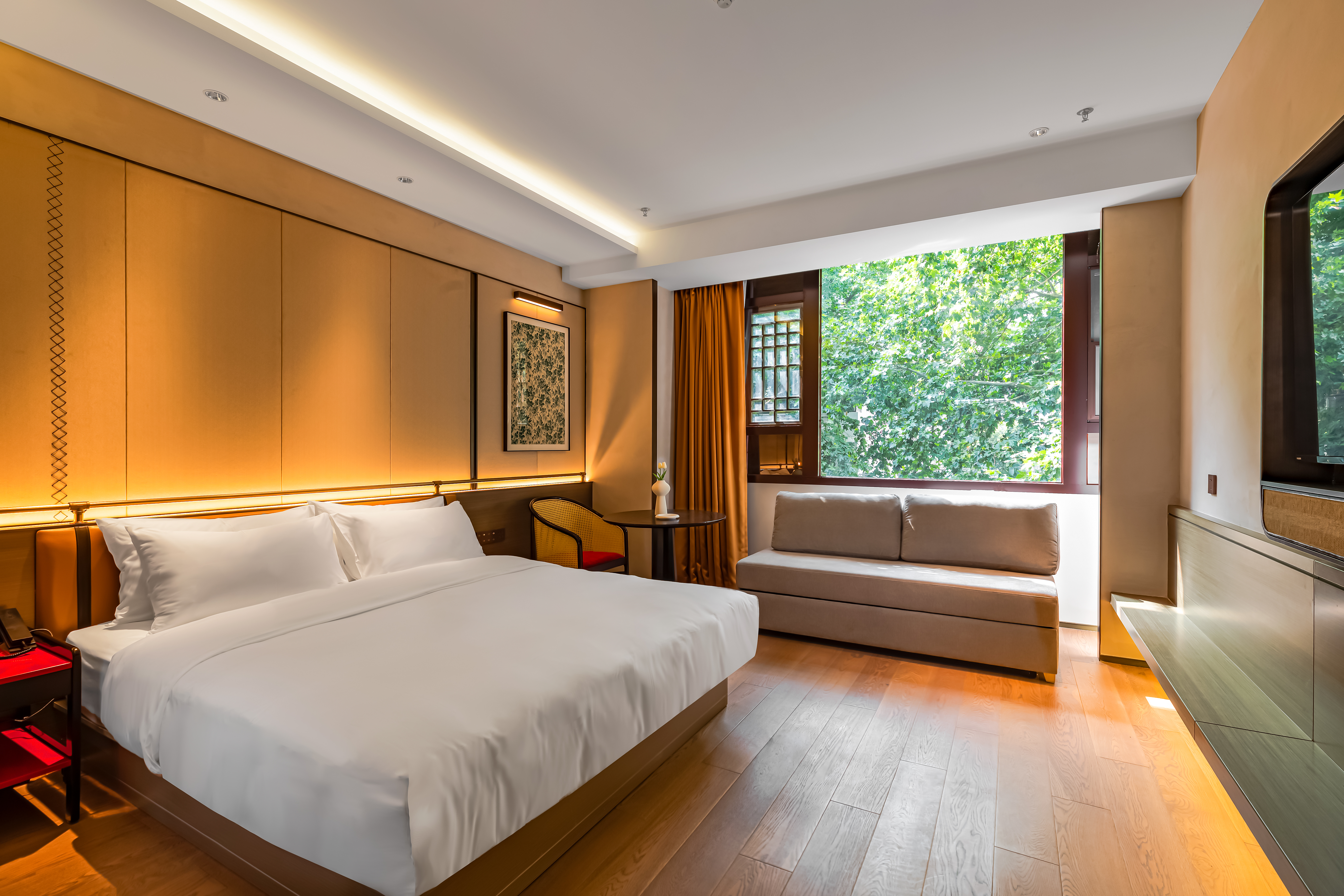 Nanjing Guildford HotelOver view