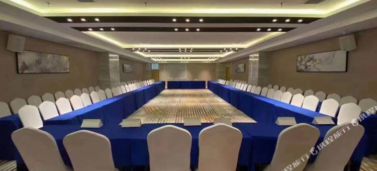 艾扉酒店(长春中东大市场吉大三院店)图片