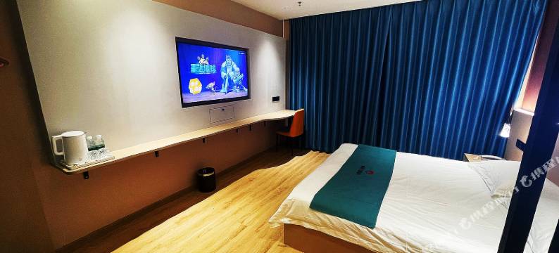 蜂巢酒店(乌鲁木齐新疆农业大学店)图片