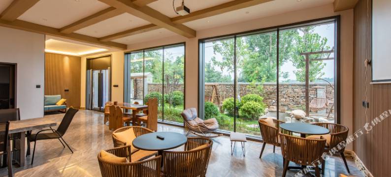 巷里的院子图片