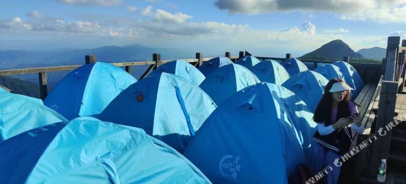 云端驿站(武功山金顶店)图片