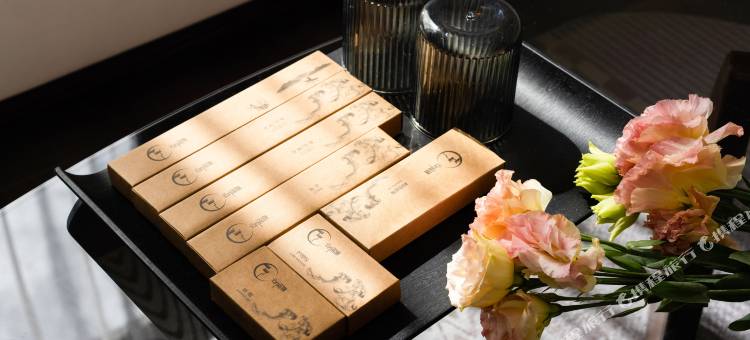 香格里拉云月涵雅客栈(独克宗古城大佛寺转经筒店)图片