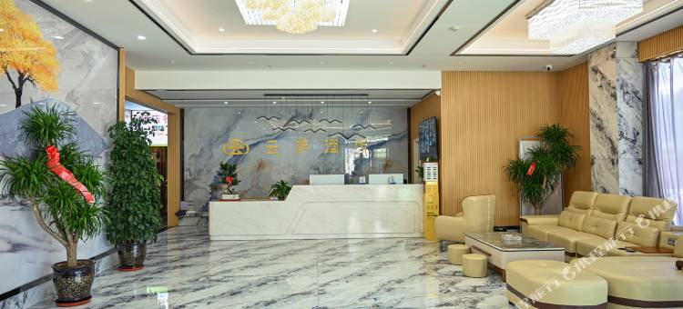 拉萨云萨酒店图片