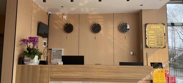 云朵酒店(保定农大西校店)图片