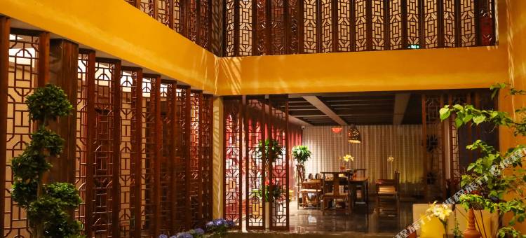 勐巴拉悦庭温泉民宿图片