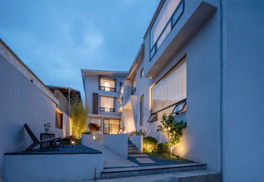 天迹云端·设计师供氧度假民宿（香格里拉独克宗古城店）外景图