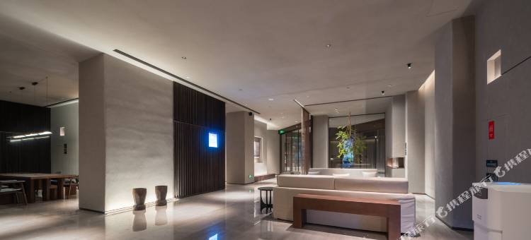 郑州正弘城花园路亚朵酒店图片