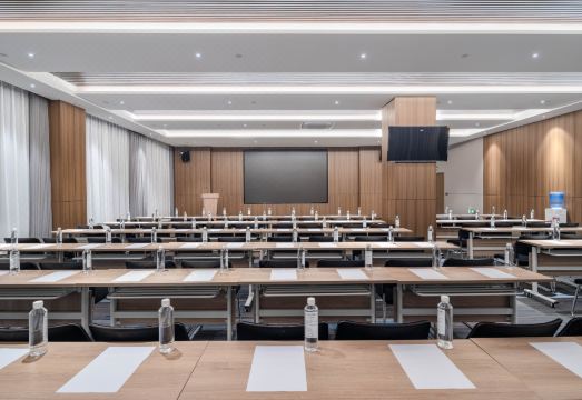 Luyuan International Hotel ( Alugudong Scenic Spot) Hotel Overview