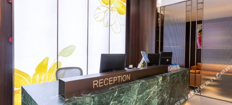 百里杜鹃云上花海酒店图片