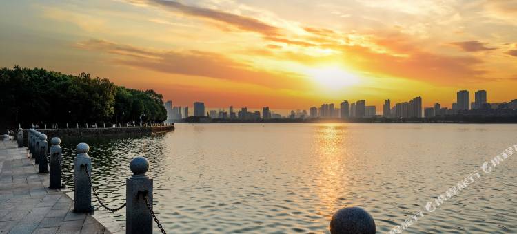 南昌澜悦滕王阁智选酒店(国威路地铁站店)图片