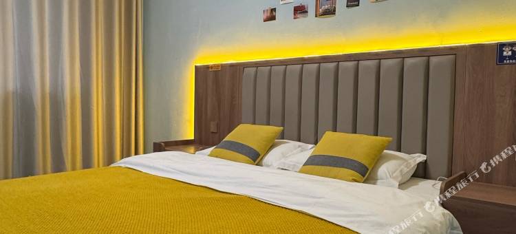 共和赏星·赏月民宿(黑马河店)图片